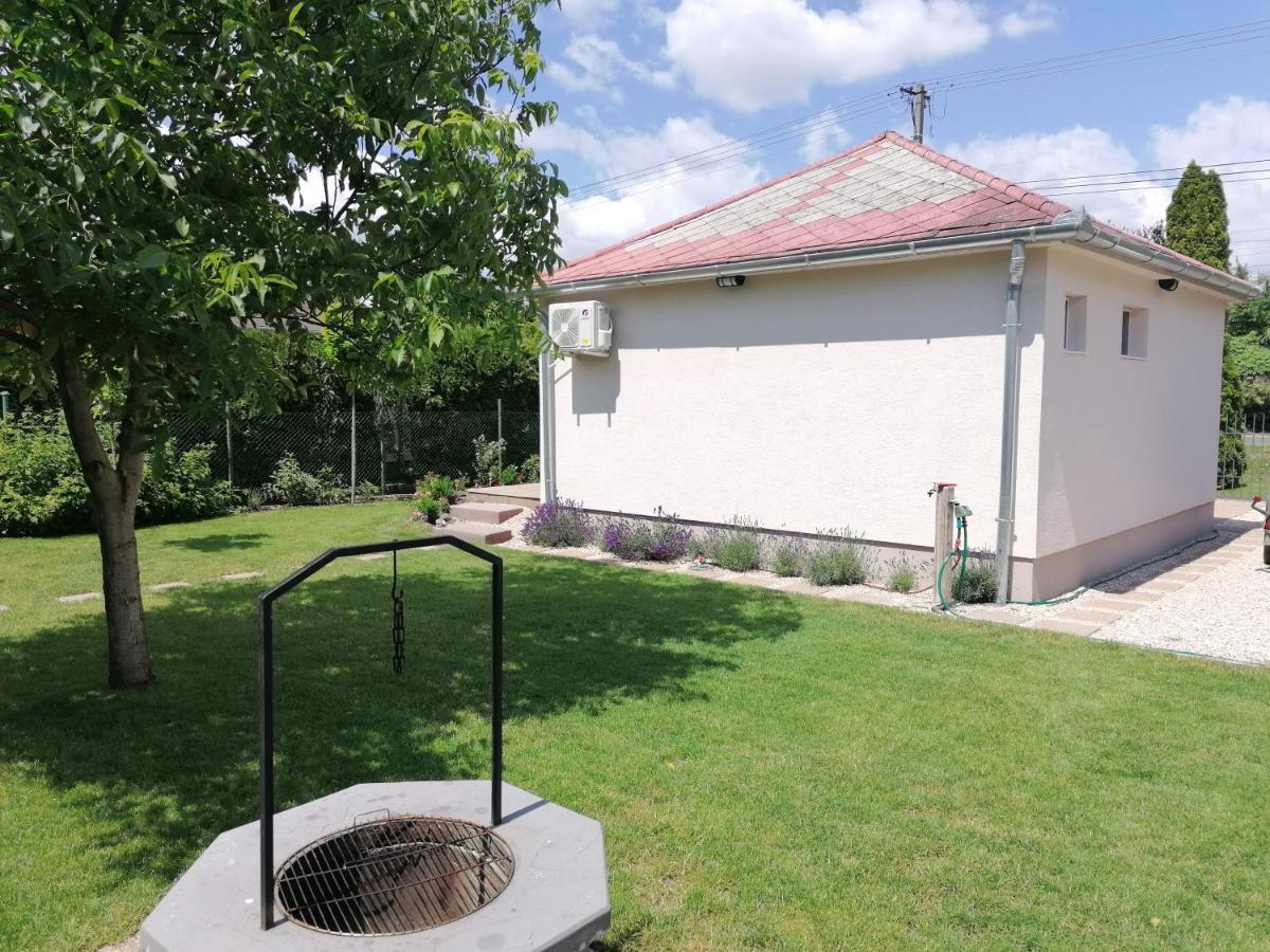 Levélke Mini Apartman Gárdony Extérieur photo